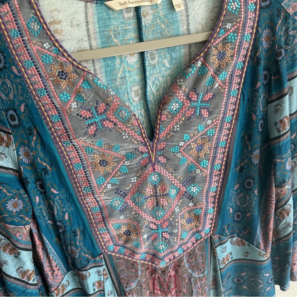Soft Surroundings Teal and Pink Embroidered Tunic XS - Picture 3 of 10